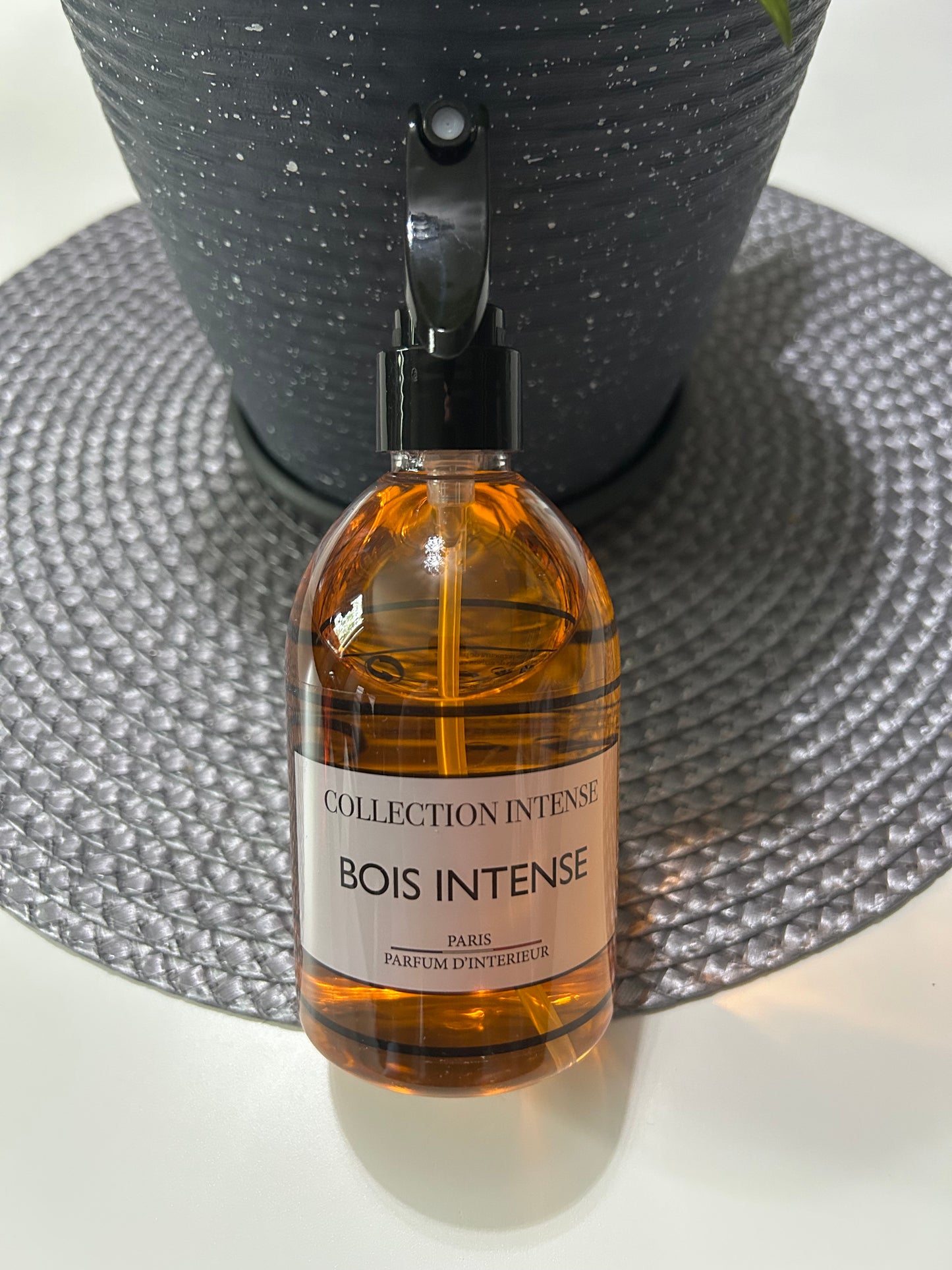 Spray Intérieur BOIS INTENSE – Collection Privée Intense (250ML)